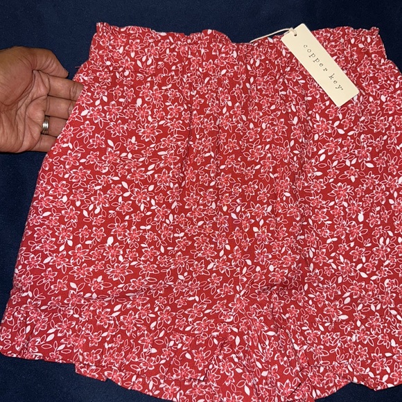 NWT SIZE XS COPPER KEY FLORAL SHORTS - Picture 2 of 3